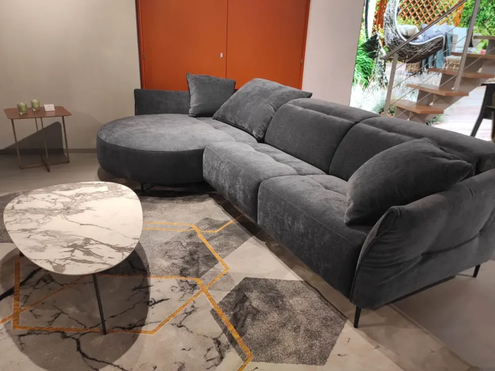 Divano Bosè Franco ferri a PREZZO OUTLET scontato del 25%