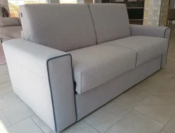 Divano Brian in Tessuto sfoderabile di Family bedding scontato 12%