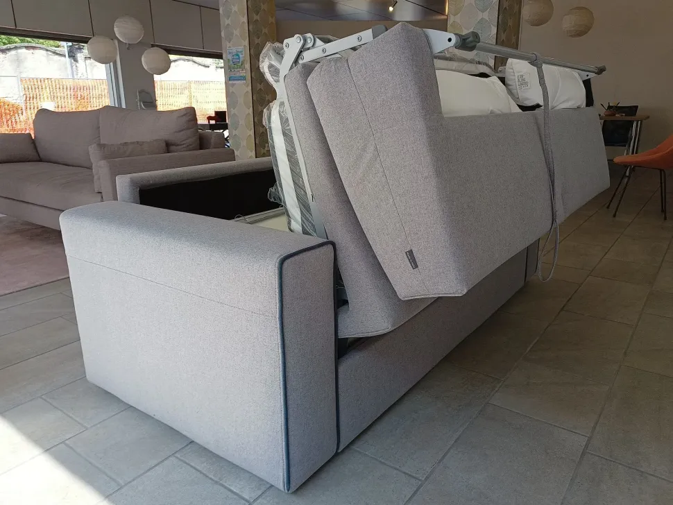 Divano Brian in Tessuto sfoderabile di Family bedding scontato 12%