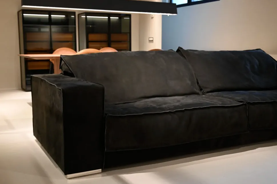 Divano Budapest soft di Baxter in stile design a prezzo scontato