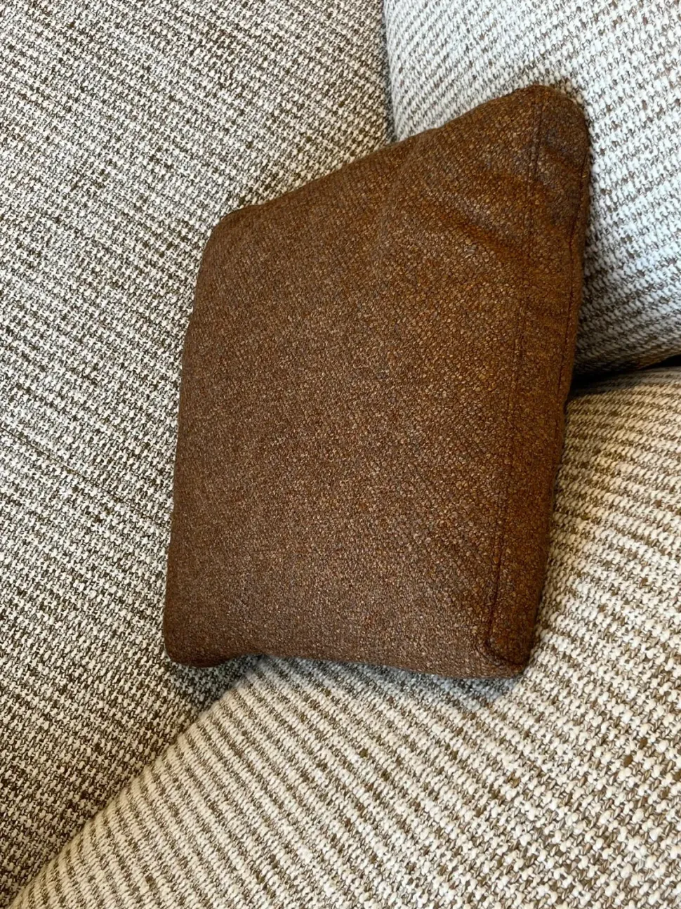 Divano Cleo Molteni & c: con uno SCONTO ESCLUSIVO del 25%