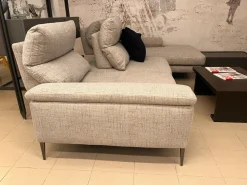 Divano Con penisola Astor Samoa ad un prezzo conveniente