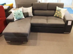 Divano con penisola Bari Artigianale a PREZZO OUTLET scontato del 34%