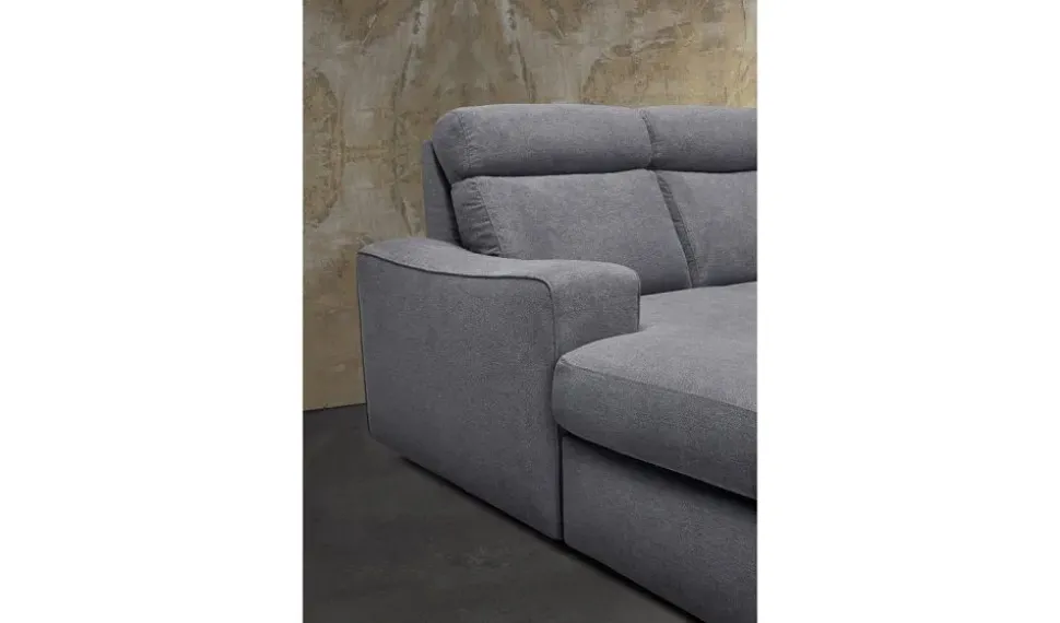 Divano Con penisola Divano-relax mod.renè con meccanismo elettrico in promo-sconto del 50% di Excò a prezzo scontato