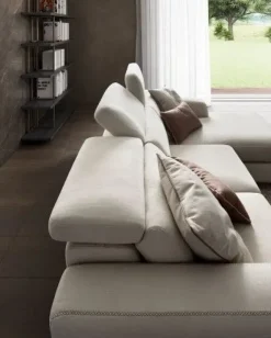 Divano con penisola in Tessuto Graffiti Le comfort