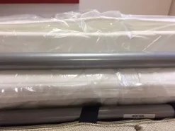 Divano con penisola in Tessuto Family bedding a prezzo ribassato