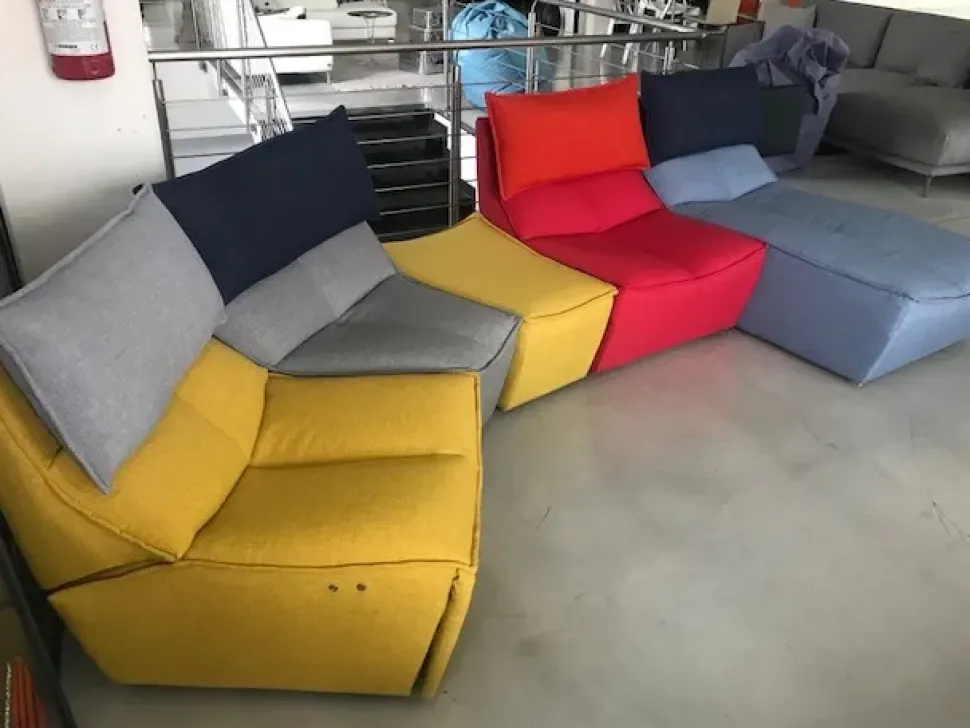 Divano con penisola in Tessuto Hip hop Calia