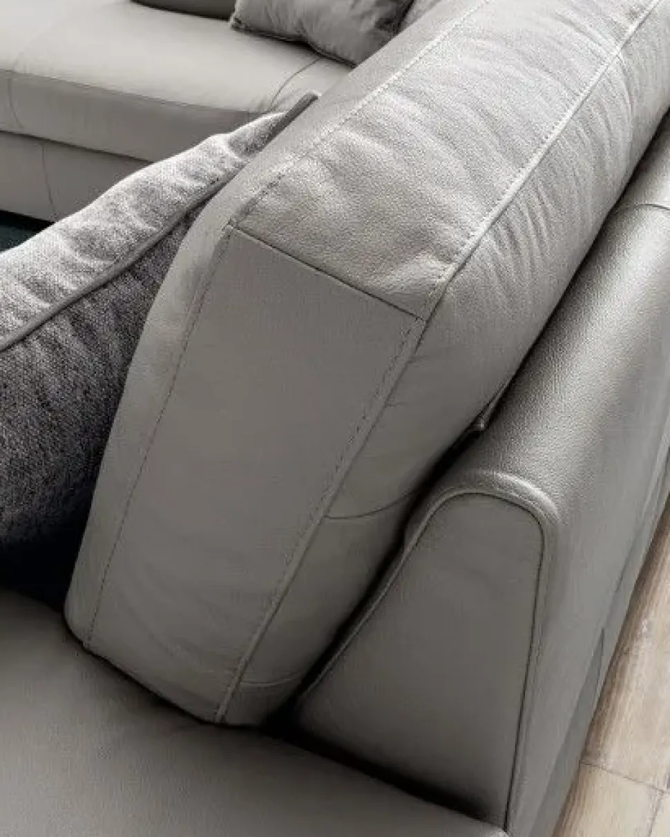 Divano Con penisola Jaro di Le comfort a prezzo ribassato