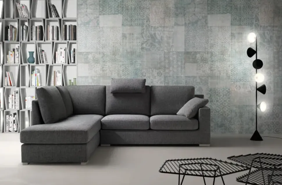 Divano con penisola modello Young di Samoa