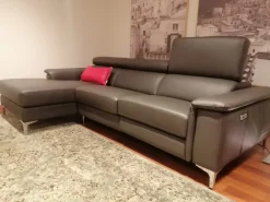 Divano con penisola Modello como Tancredi in Offerta Outlet