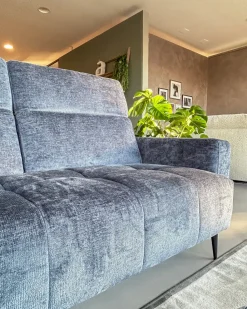 Divano Con penisola modello Divano gillan di Le comfort a prezzi outlet