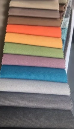 Divano con penisola modello Divano penisola reversibile tessuto anti macchia  di Md work in offerta