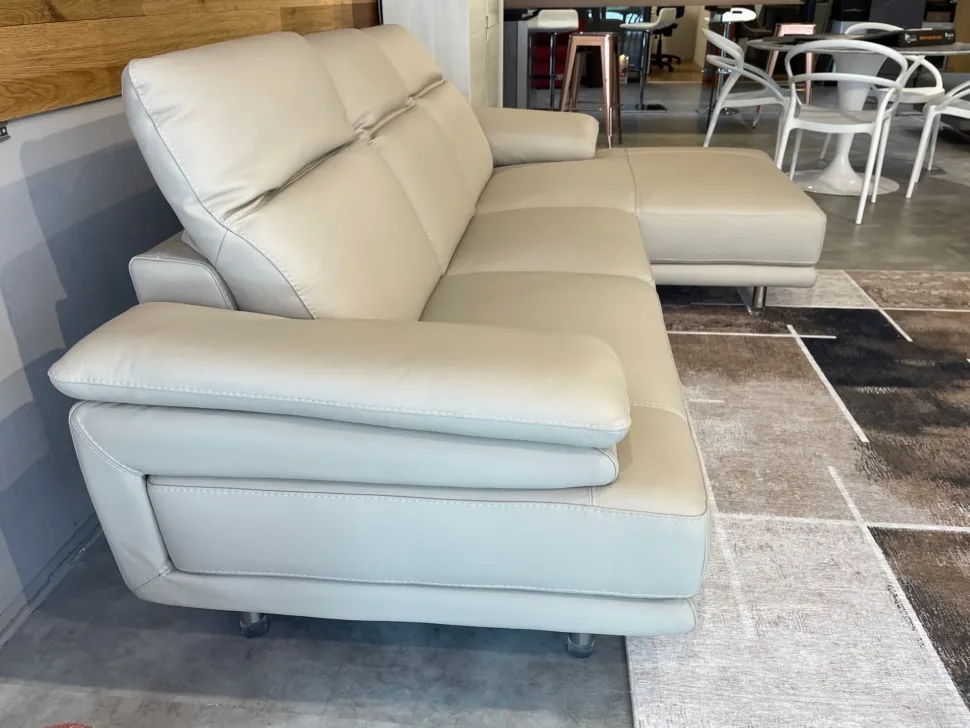 Divano con penisola Orlando Calia in Offerta Outlet