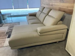 Divano con penisola Orlando Calia in Offerta Outlet