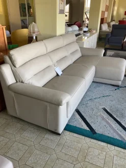 Divano con penisola Pasha  Calia in Offerta Outlet