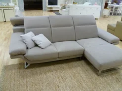 Divano con penisola Stratos Delta salotti: SCONTO ESCLUSIVO