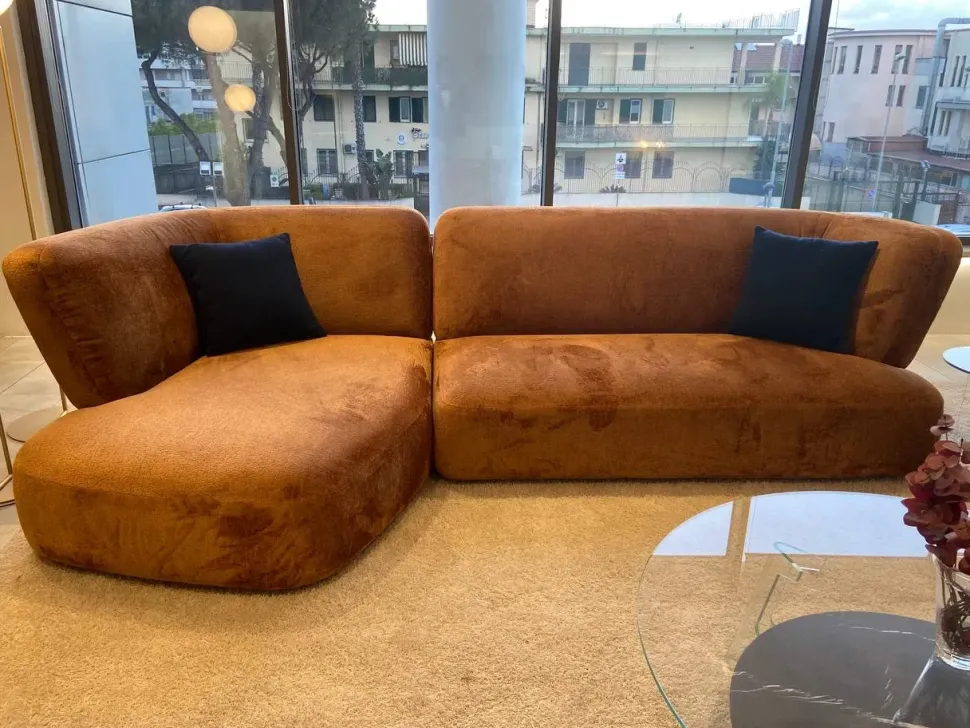 Divano Con penisola tessuto modello Londy di Lago