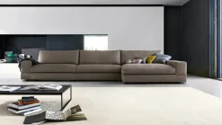 Divano Con penisola Vision di Doimo salotti a prezzo scontato