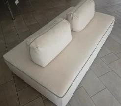 Divano da 2 posti modello Silvan di Biel scontato