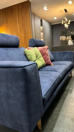 Divano da 4 posti modello Kamy di Musa salotti scontato