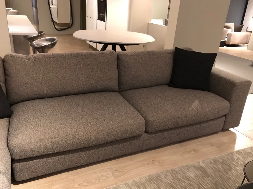 Divano da 5 posti modello Urban di Ditre italia scontato