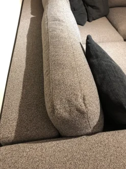 Divano da 5 posti modello Urban di Ditre italia scontato