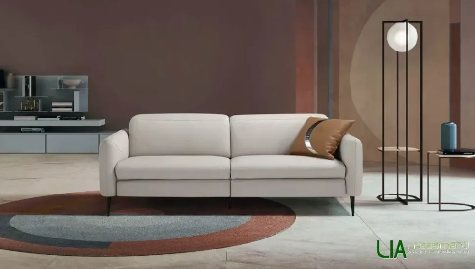 Divano da 3 posti modello Dusk di Egoitaliano scontato