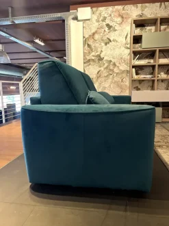 Divano da 3 posti modello Aosta di Artigianale scontato