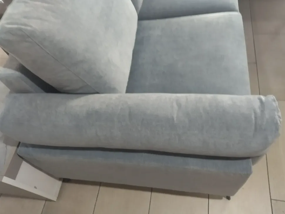 Divano da 3 posti modello Axel di Biel scontato