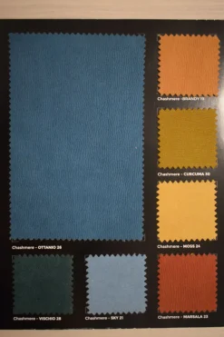 Divano da 3 posti modello Candice di Collezione esclusiva scontato