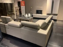 Divano da 5 posti modello Megan di Nicoletti home scontato