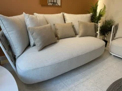 Divano da giardino Swipe sofa a marchio Talenti a prezzo scontato