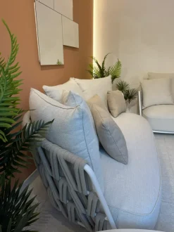 Divano da giardino Swipe sofa a marchio Talenti a prezzo scontato