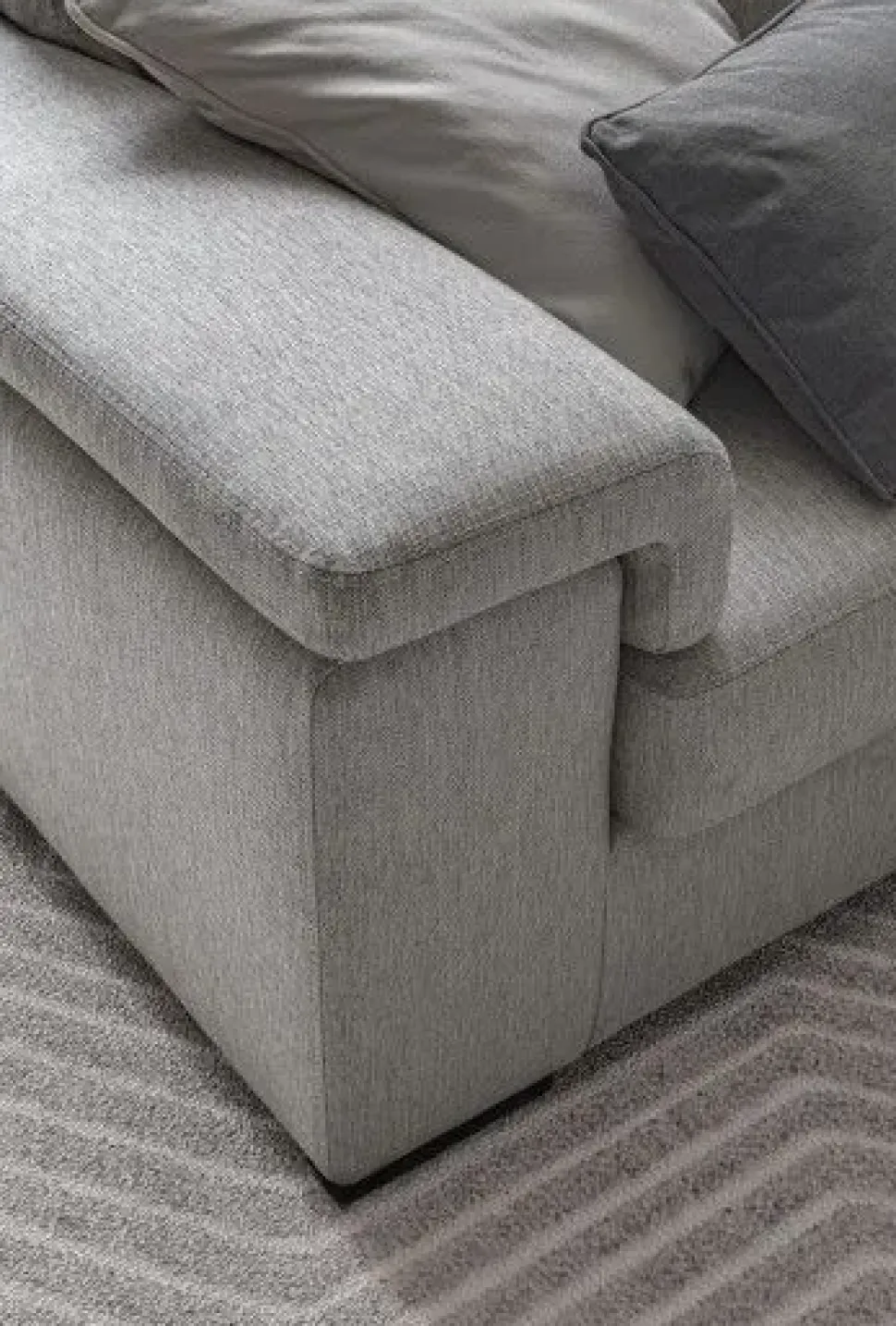 Divano da Grandi modello Jaro di Le comfort scontato