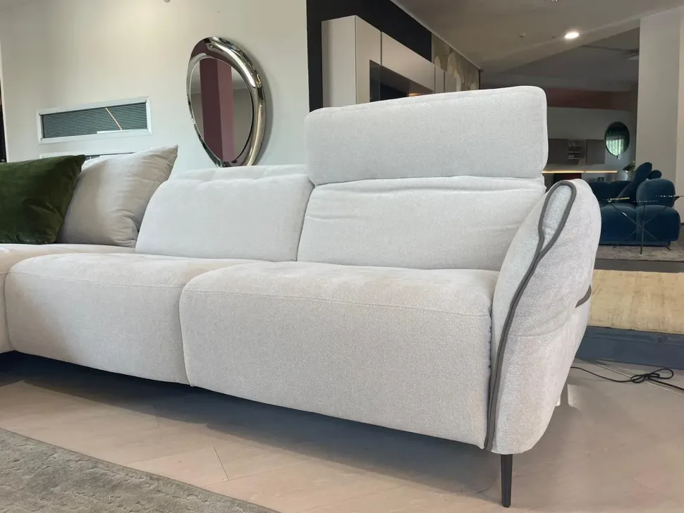 Divano Divano bosè tessuto in poliuretano Franco ferri a prezzo scontato