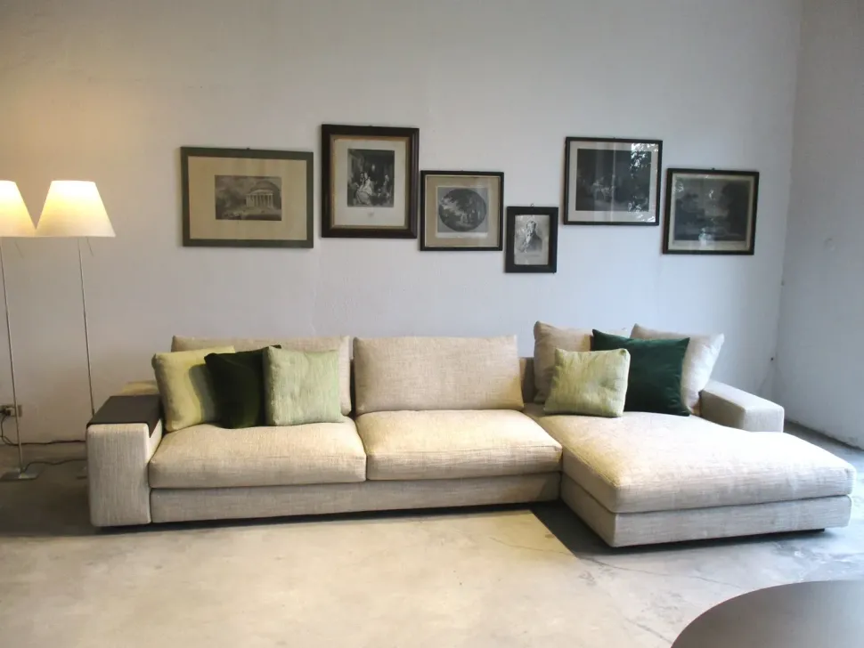 Divano Divano con penisola holden Verzelloni: con uno SCONTO ESCLUSIVO del 29%