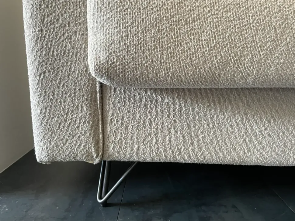 Divano Divano con poggiatesta reclinabile di Zr in stile design in Offerta Outlet