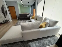 Divano Divano in tessuto italiano monder in Tessuto sfoderabile  di Artigianale scontato 44%