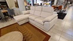 Divano Divano kappauno di Fabbri salotti in stile moderno a prezzo scontato