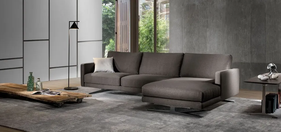 Divano Divano mod.bridge con chaise-longue in promo-sconto del 50% tessuto in misto piuma Excò a prezzo Outlet