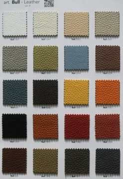 Divano Divano modello piper in Tessuto non sfoderabile di Collezione esclusiva scontato 40%