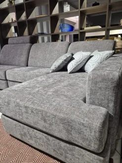 Divano Dylan di Doimo salotti in stile moderno a prezzo Outlet