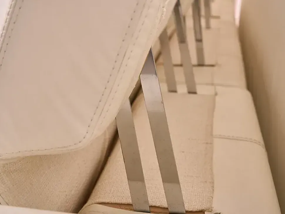 Divano Enrico coveri pelle in misto piuma Epoque in Offerta Outlet