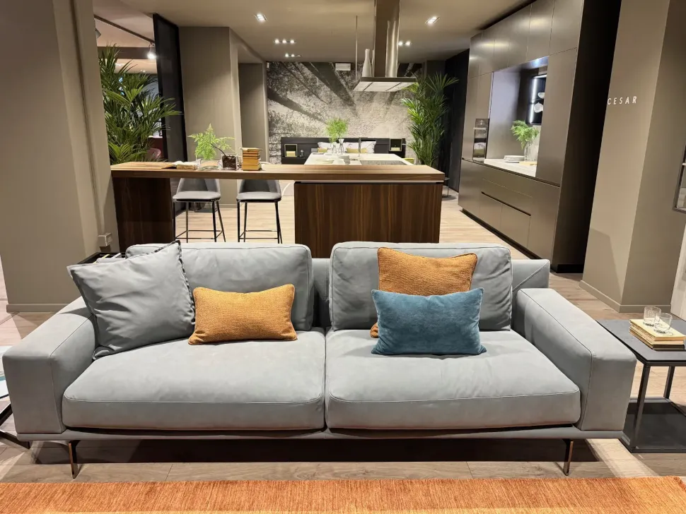 Divano Etan di Twils in stile moderno a prezzo scontato