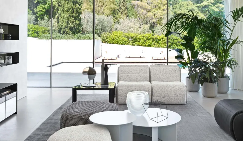 Divano Flora in Tessuto Flou a prezzo scontato