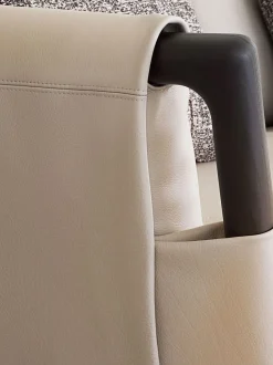 Divano Gaudì in stile Design Con schienale a prezzi outlet