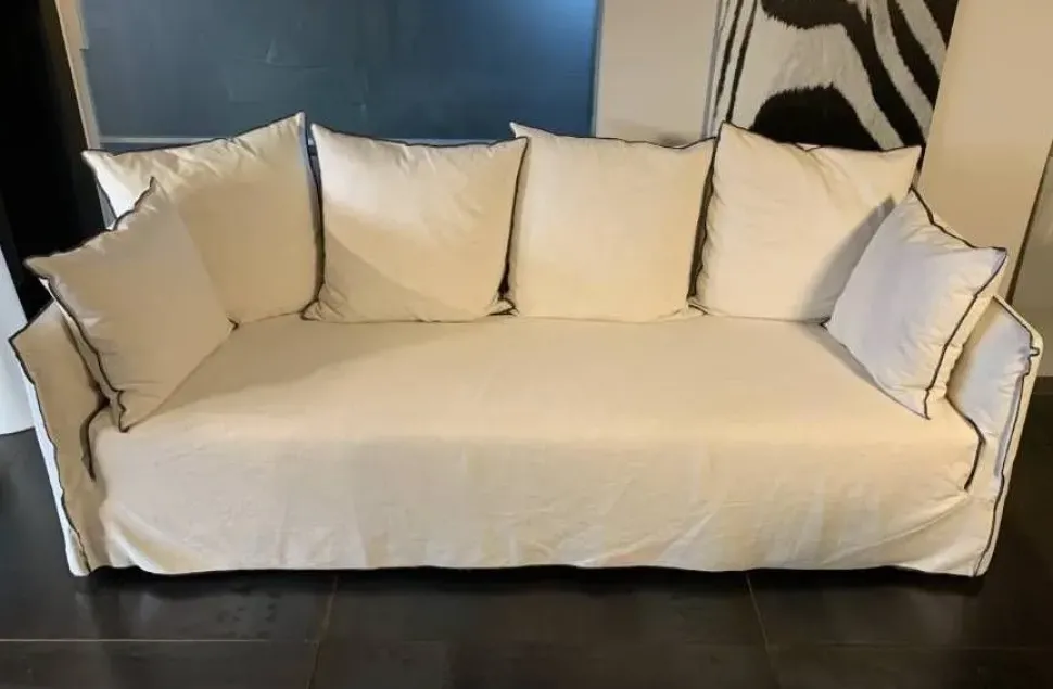 Divano Ghost 12 Gervasoni in OFFERTA - 26%