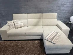 Divano Gloria tessuto in poliuretano  I classici a prezzo scontato