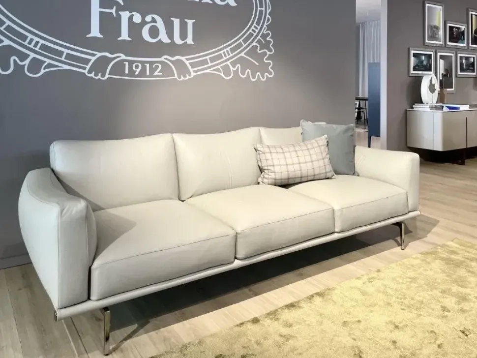 Divano Happy jack in Pelle Poltrona frau a prezzo scontato