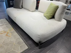 Divano Hesperia in Tessuto non sfoderabile  di Gamma scontato 39%